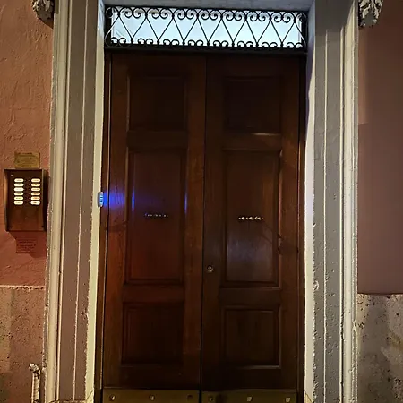 Boho Suites - Rome Colosseum
